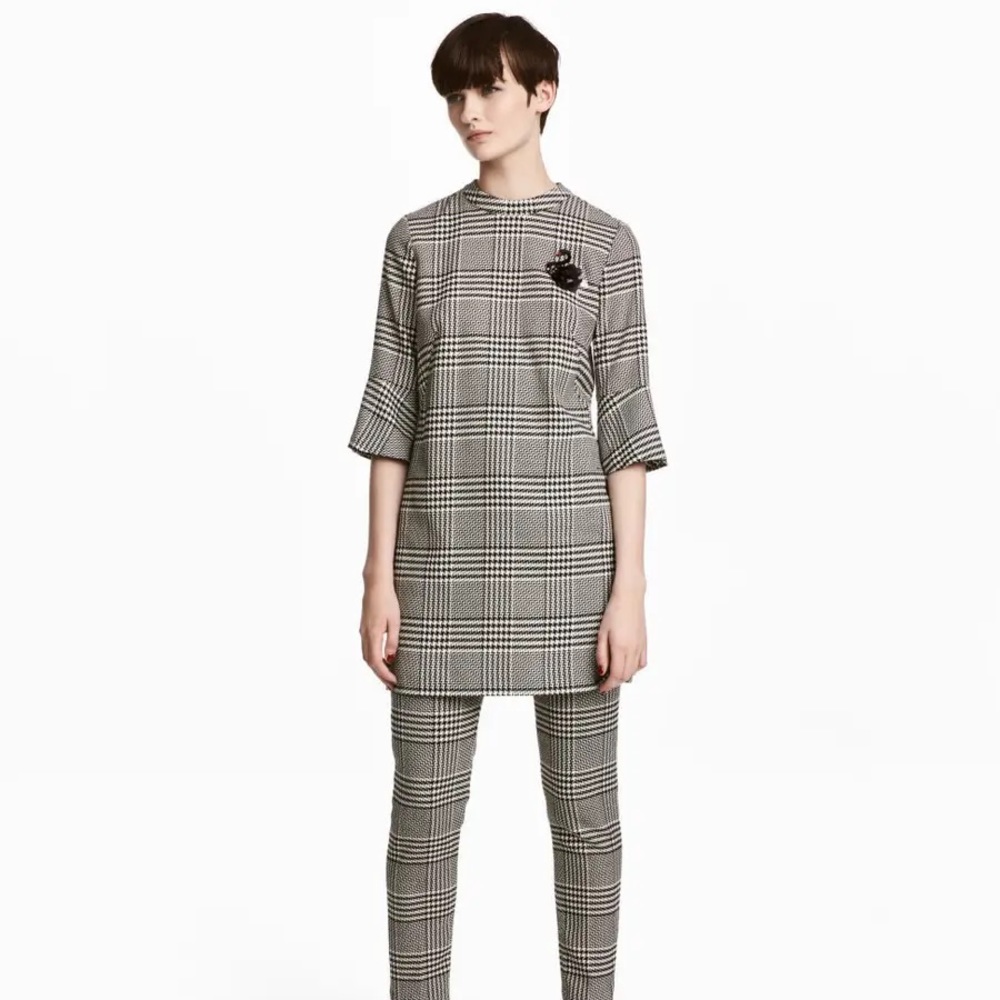 H&M Houndstooth 2-Piece Short Dress & Pants